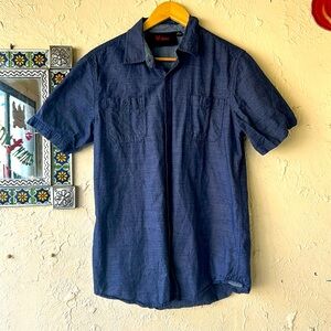 Men’s Stoic Denim Chambray Button Down, size Medium